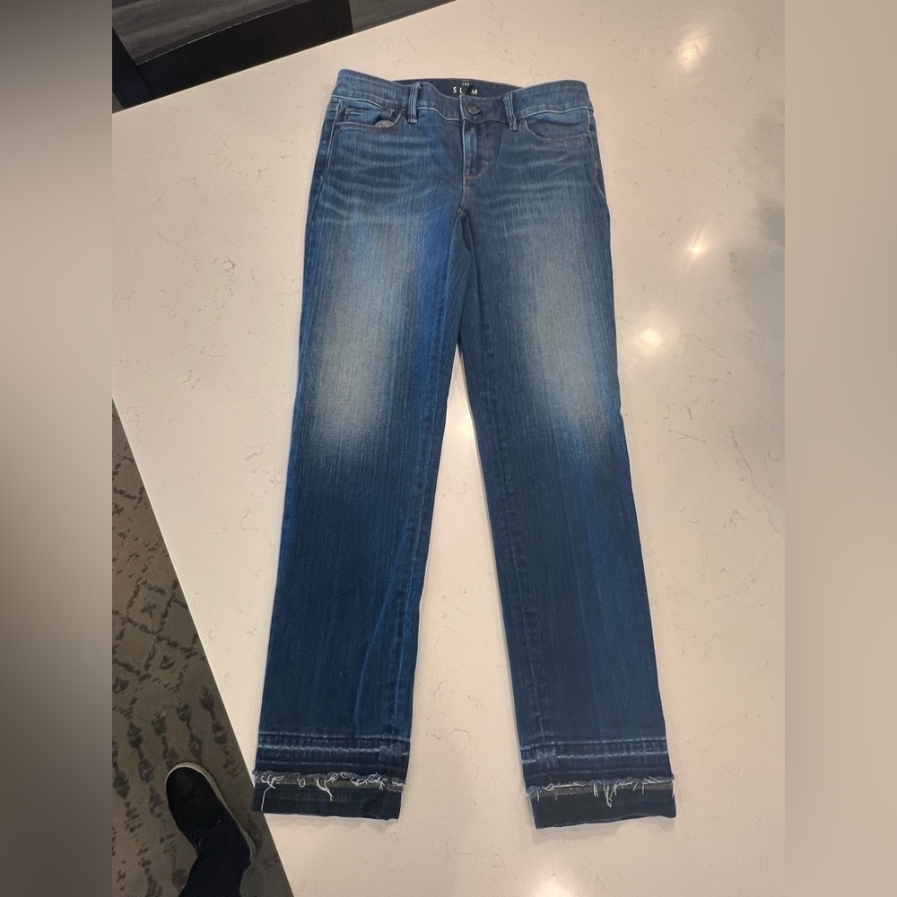 WHBM The Slim Ankle Jeans size 0